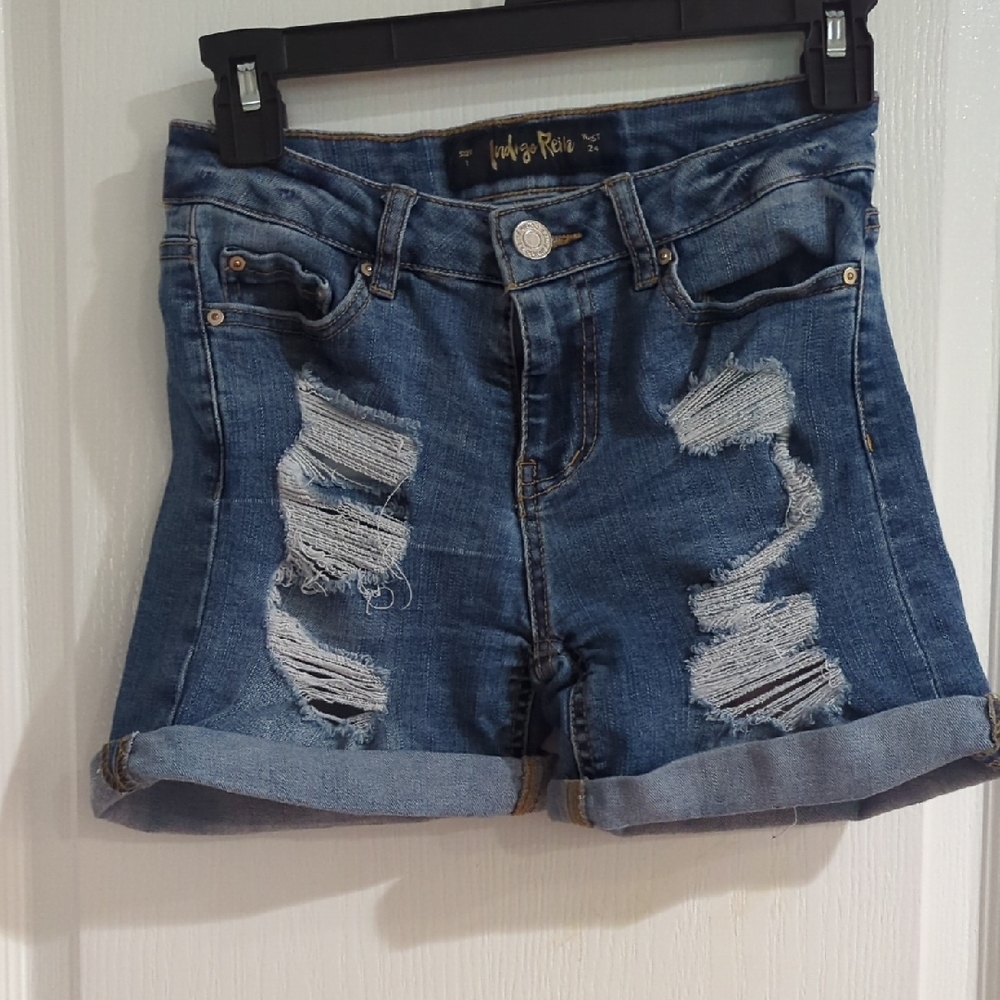 Indigo Rein Distressed Blue Rolled Cuff Jean Shorts Sz 1